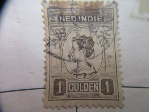 NETHERLANDS - LOT OF USED MOUNTED  DUTCH STAMPS