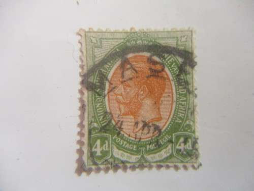 SOUTH AFRICA LOT OF  USED STAMPS AND 6D CHANGED DATE AND OVER PRINT STAMP
