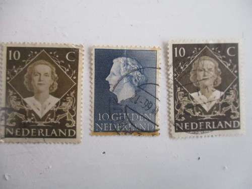 NETHERLANDS  - LOT OF USED OLD STAMPS UNMOUNTED