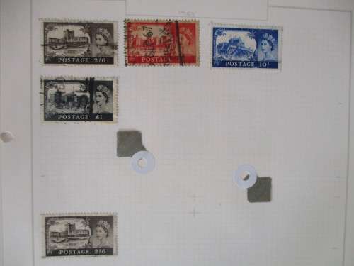 GREAT BRITAIN - USED MOUNTED CASTLE STAMPS 1955