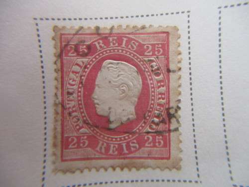 PORTUGAL - 25 REIS - KING LUIS I EBOSSED ISSUE SINGLE MOUNTE USED STAMP