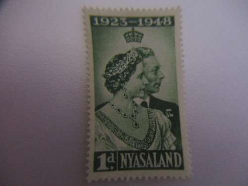 NYASALAND - UNUSED - PREVIUSLY MOUNTED STAMP