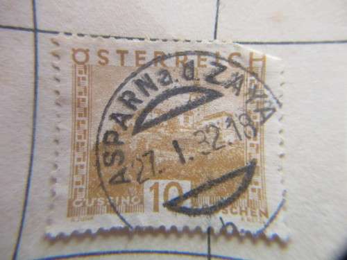 ITALY - USED MOUNTED STAMPS