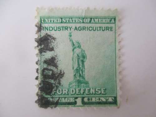 AMERICA - VARIOUS USED STATUE OF LIBERTY  STAMPS