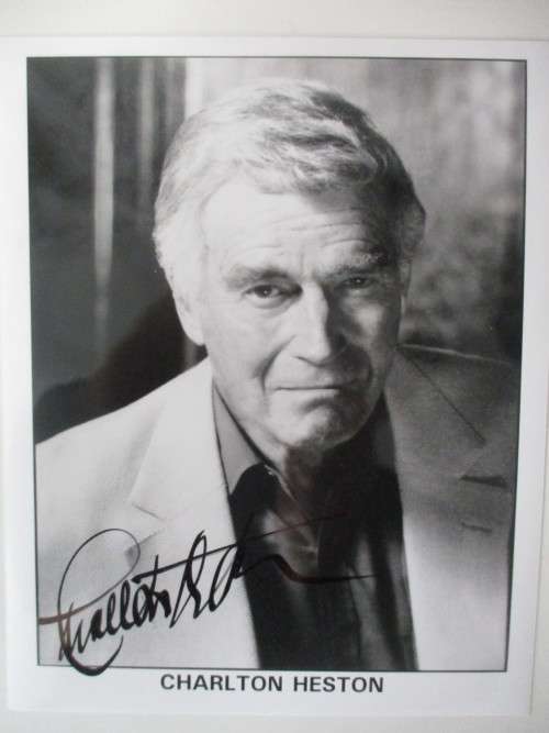 AUTOGRAPHED / SIGNED - CHARLTON HESTON  ACTED  AS MOSES A4 SIZE
