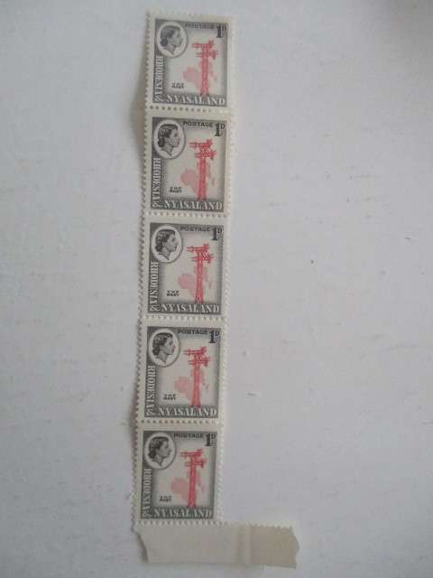 RHODESIA AND NYASALAND MINT  STRIP VHF MAST  1D 1959