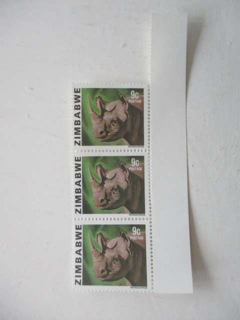 ZIMBABWE - RHINO 9c 3 MINT STAMP BLOCK