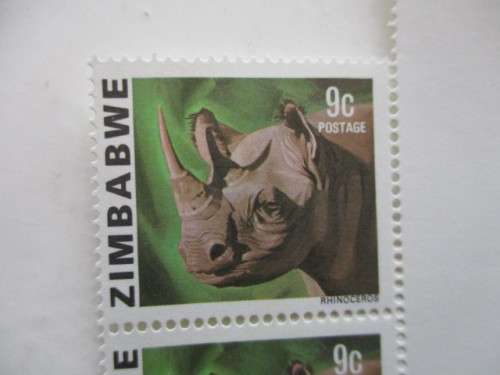 ZIMBABWE - RHINO 9c 3 MINT STAMP BLOCK
