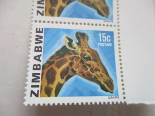 ZIMBABWE  15c  MINT GIRAFFE STAMPS X3