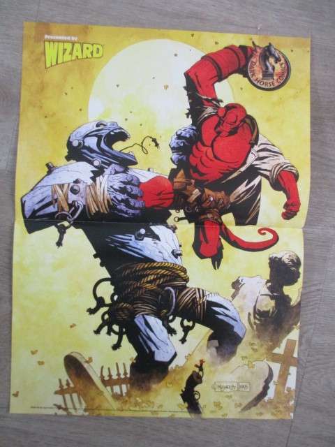 MARVEL POSTER PRESENTED  BY WIZARD 2 SIDED POSTER - 26 X  35 CM