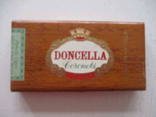 DONCELLA CORONETS CIGAR / CIGARETTE CARDS IN ORIGINAL BOX - SAILING SHIPS