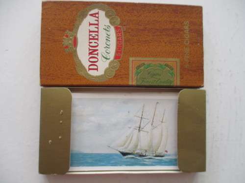 DONCELLA CORONETS CIGAR / CIGARETTE CARDS IN ORIGINAL BOX - SAILING SHIPS