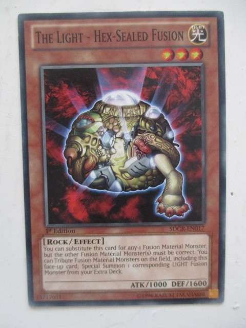 YU-GI-OH TRADING CARD / THE LIGHT - HEX - SEALED FUSION FROM 1ST EDITION