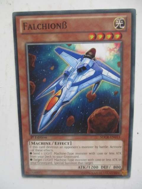 YU-GI-OH TRADING CARD / FALCHIONB - FROM 1ST EDITION