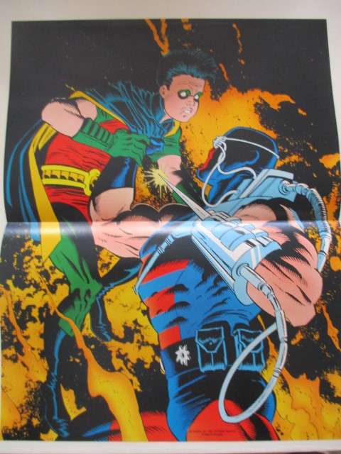 DC COMICS - ROBIN III  NO. 2 - WITH POSTER AND HOLOGRAPH ON COVER  - 1992
