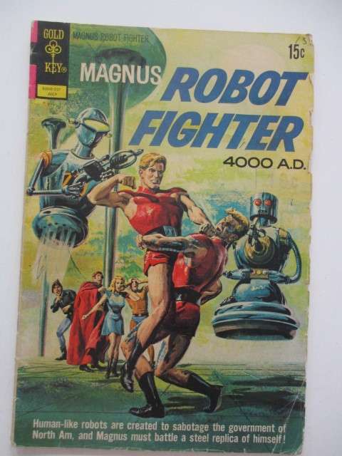 GOLD KEY COMICS - MAGNUS ROBOT FIGHTER 4000 A.D. -  NO. 32  -1972