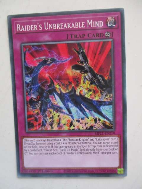YU-GI-OH TRADING CARD - RAIDER`S UNBREAKABLE MIND