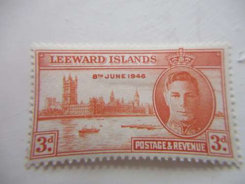 GOLD COAST / LEEWARD ISLANDS 2 KING GEORGE UNUSED PREVIOUSLY MOUNTED STAMPS
