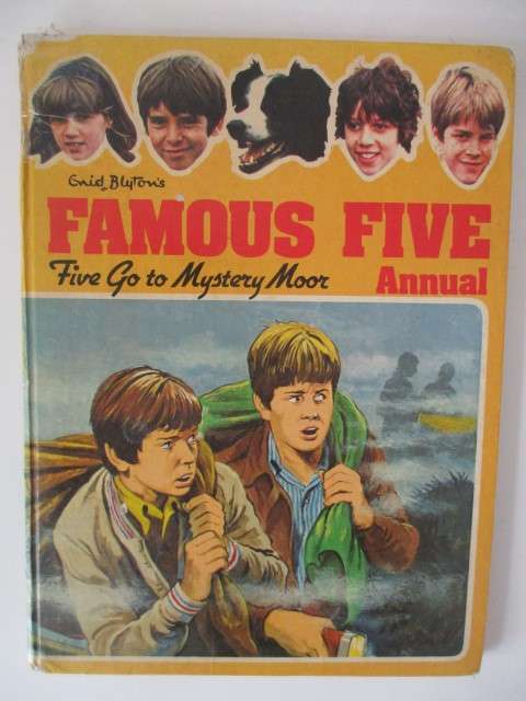 ENID BLYTONS - FAMOUS FIVE ANNUAL - FIVE GO TO MYSTERY MOOR - 1980