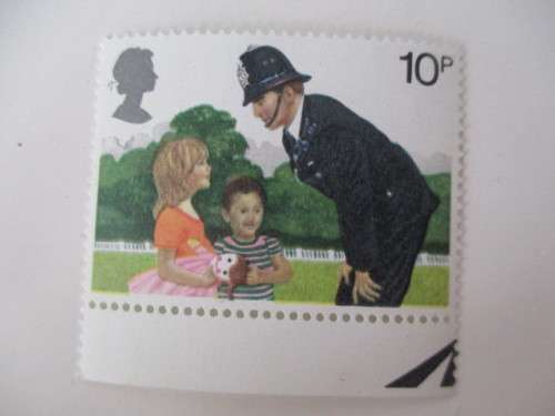 UGANDA 10c STAMPS -  2 USED STAMPS AND 4 FREE MINT STAMPS!!!!