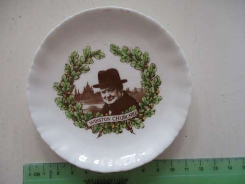 VINTAGE WINSTON CHURCHILL ROYAL DOULTON SMALL PLATE  10 1/2CM