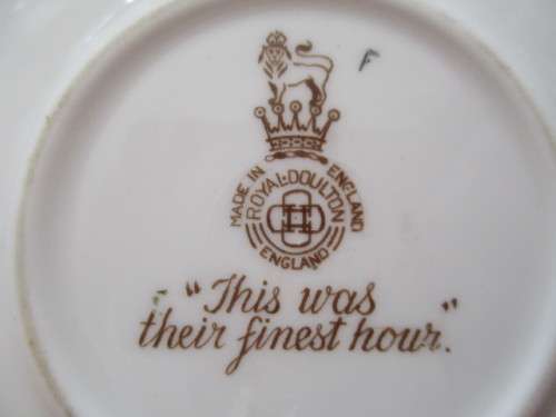 VINTAGE WINSTON CHURCHILL ROYAL DOULTON SMALL PLATE  10 1/2CM