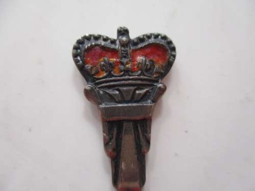 LOVELY SILVER SMALL TEASPOON  THE QUEENS JUBILEE - 1977 WITH MARKINGS