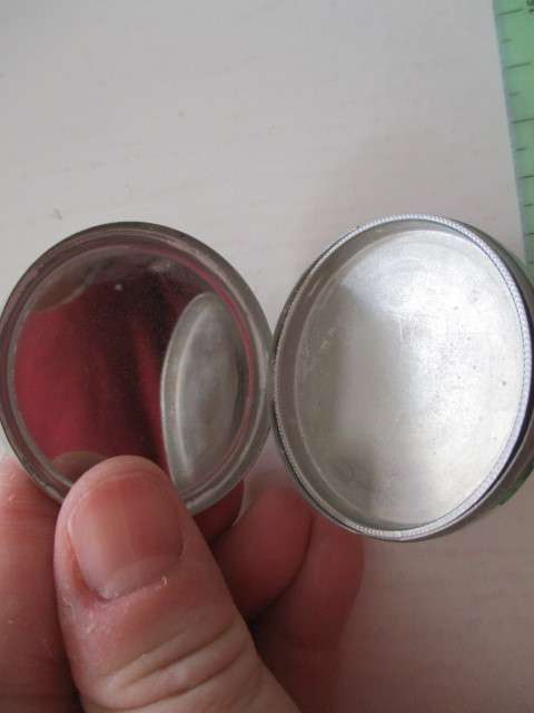ANTIQUE PILL BOX  KING GEORGE V  AND QUEEN  MARY SILVER JUBILEE 1935