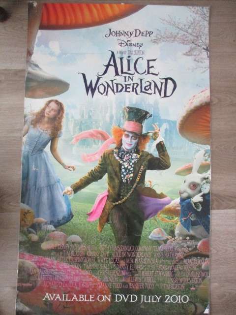 VERY BIG POSTER FROM MOVIE ALICE IN WONDERLAND WITH JOHNNY DEPP APP 1 METRE
