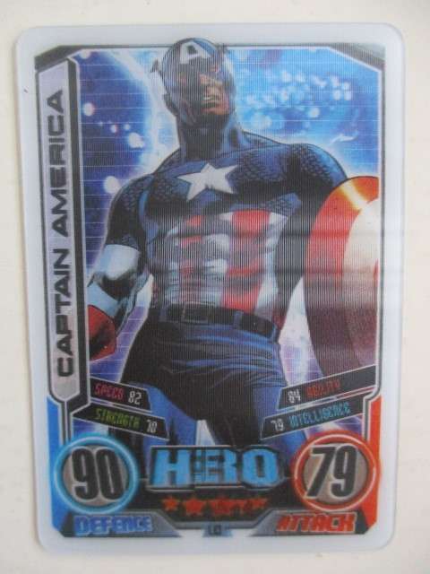 TOPPS TRADING CARD MARVEL  - HOLOGRAPHIC CARD - CAPTAIN AMERICA