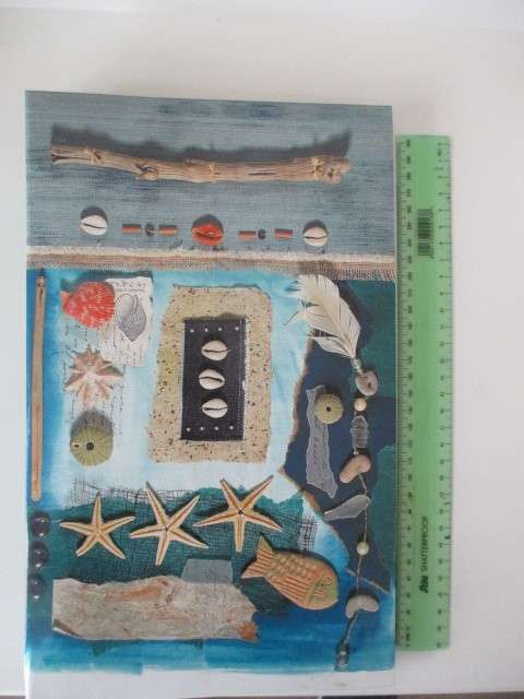 LOVELY PHOTO ALBUM CAN BE USED FOR POST CARDS OR BANK NOTES TOO