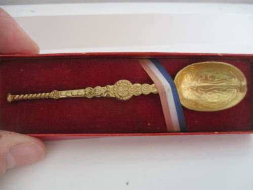 VINTAGE CORONATION ANOINTING SILVER GILT  SPOON - FOR THE CORONATION OF QUEEN ELIZABETH IN BOX