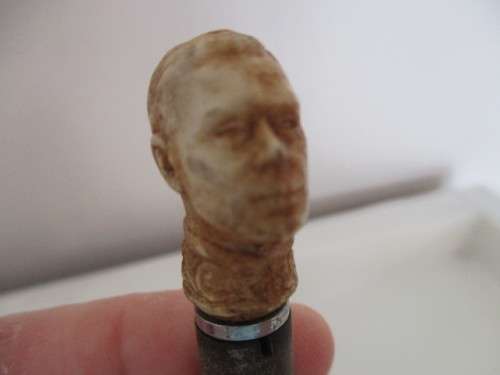 VINTAGE PROPELLING PENCIL OF KING EDWARD VIII  WITH HEAD  - 1937
