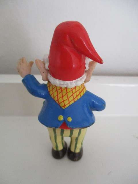 NODDY  7 PIECE SET - BIG EARS, MR. PLOD, TESSY BEAR,  BUMPY DOG, MR. WOBBLY AND THE CAR