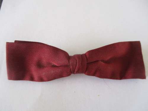 VINTAGE CLIP ON  BOW TIE - 50`S - 60`S