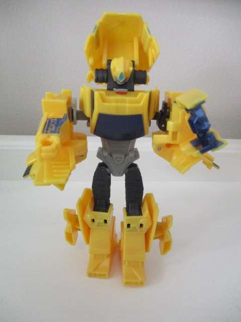 LOVELY TRANSFORMER FIGURINE  WITH SERIAL NUMBER