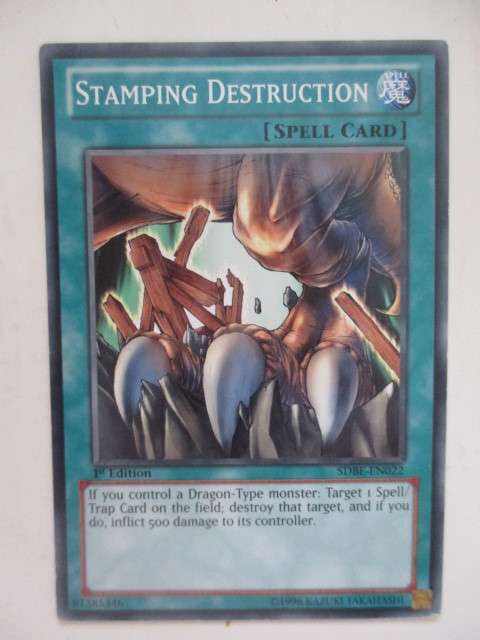 YU-GI-OH TRADING CARD - STAMPING DESTRUCTION