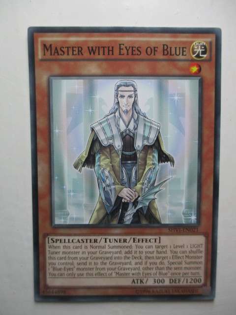 YU-GI-OH TRADING CARD - MASTER WITH EYES OF BLUE