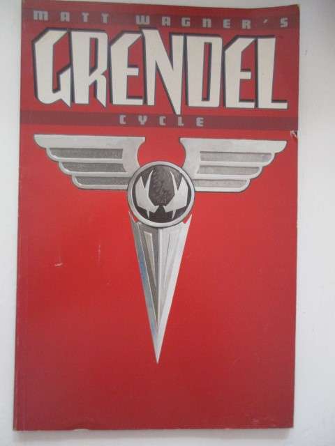 DARK HORSE COMICS - MATT WAGNER`S GRENDEL CYCLE  -1995  - GREAT CONDITION