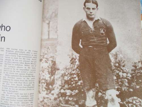 LOVELY HARD COVER  SPRINGBOK  RUGBY SAGE  FROM 1891 - 1977 IN PICTURES