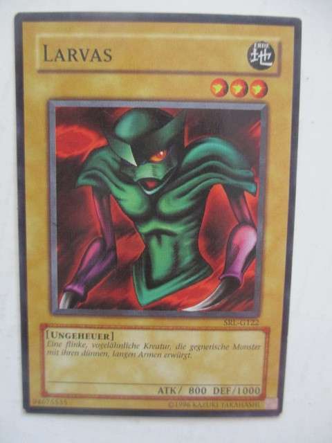 YU-GI-OH TRADING CARD - GERMAN CARD - LARVAS