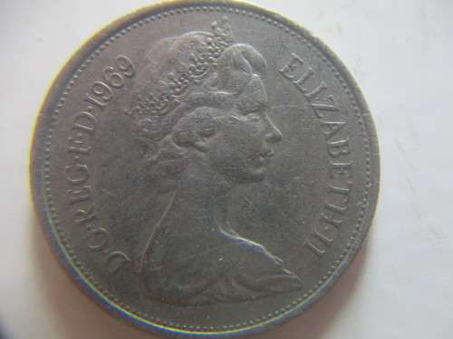 GREAT BRITAIN - 1969 10 NEW PENCE