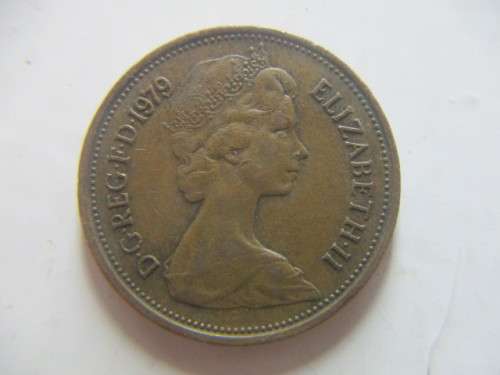 GREAT BRITAIN 2 NEW  PENCE 1979