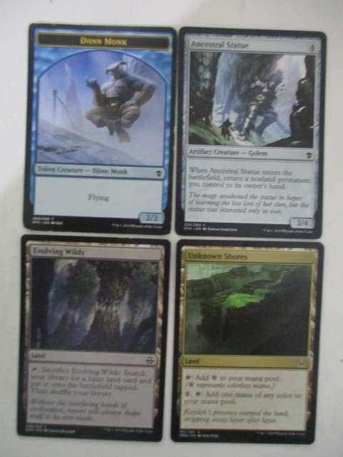 MAGIC THE GATHERING TRADING CARDS - LOT OF 4