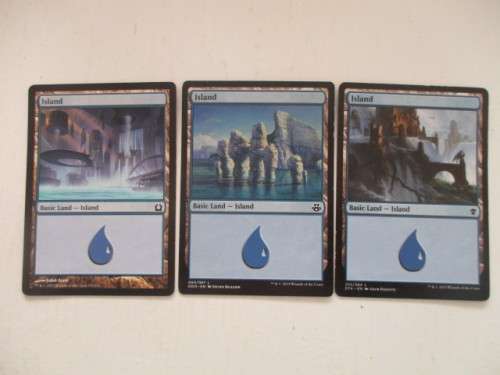MAGIC THE GATHERING TRADING CARDS LOT OF 3 ISLANDS