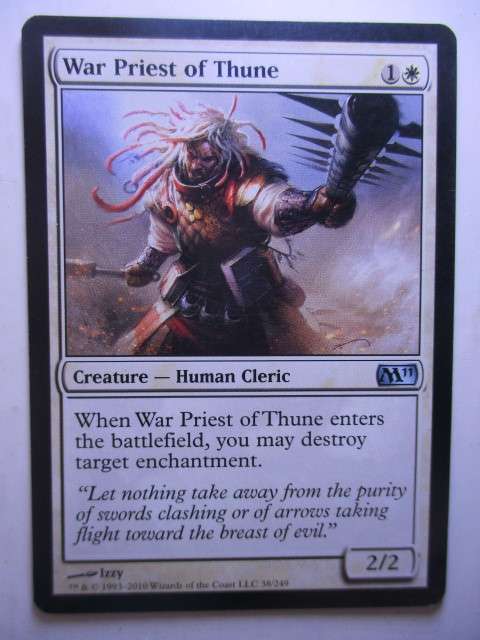MAGIC THE GATHERING TRADING CARD - WAR PRIEST OF THUNE