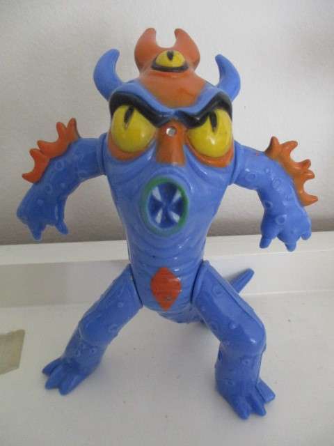 BEN 10 FIGURE