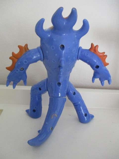 BEN 10 FIGURE