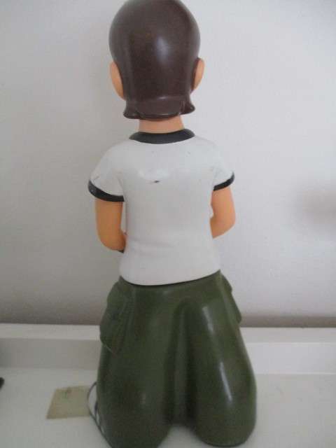 LOVELY BEN 10  - FIGURE  BARBIE DOLL  SIZE  CARTOON NETWORK
