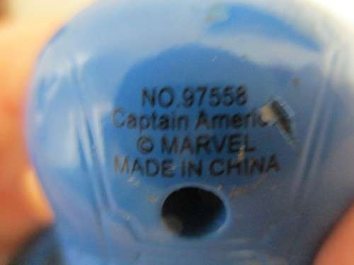 MARVEL /  DC  - SUPER HERO  - CAPTAIN AMERICA - METAL FIGURE / SERIAL NO. PLEASE SEE HERO CARDS TOO